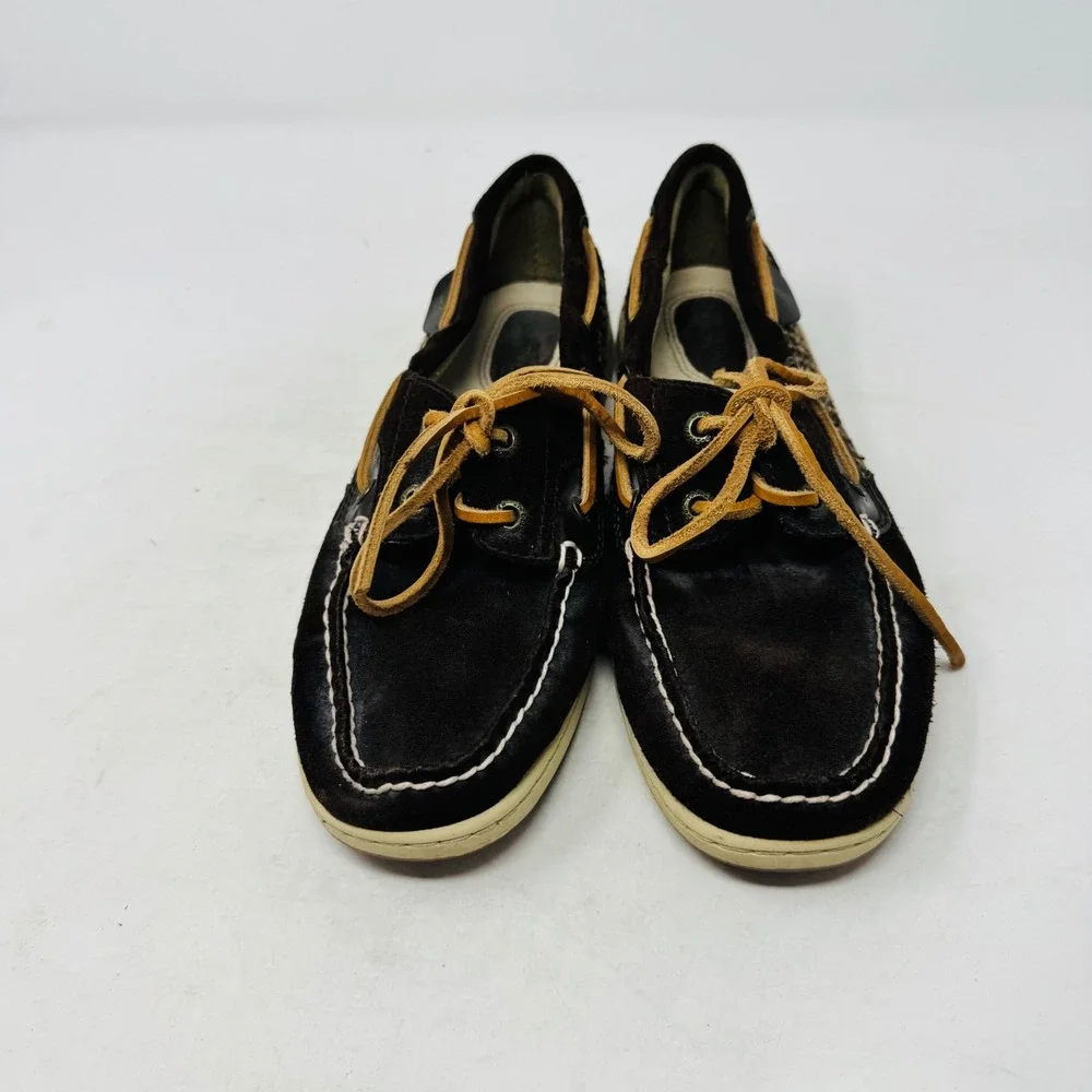 Sperry boat shoes